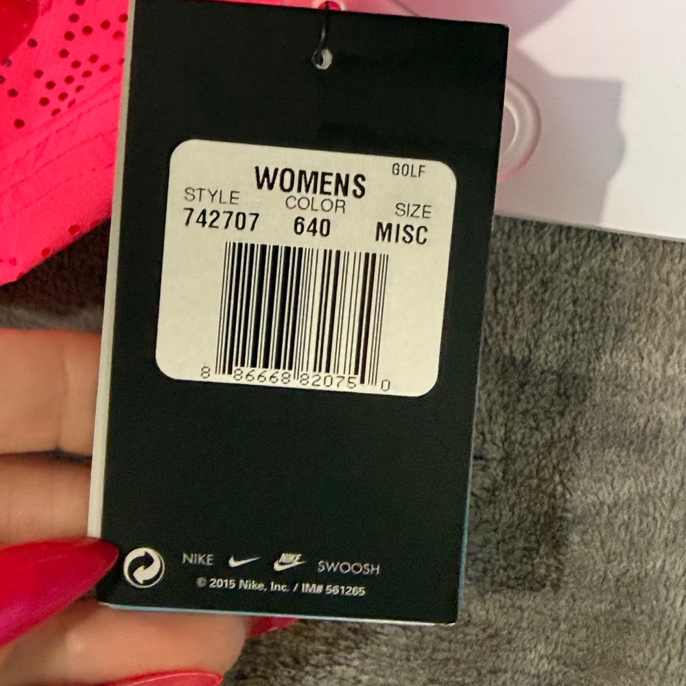 Nike Golf Hat Womens OS Pink Dri-FIT Perforated Adjustable Performance New - Picture 8 of 9